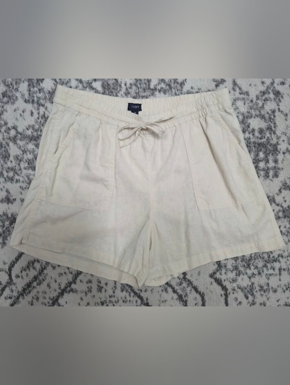NWOT Cream Drawstring Linen-Blend Relaxed Shorts